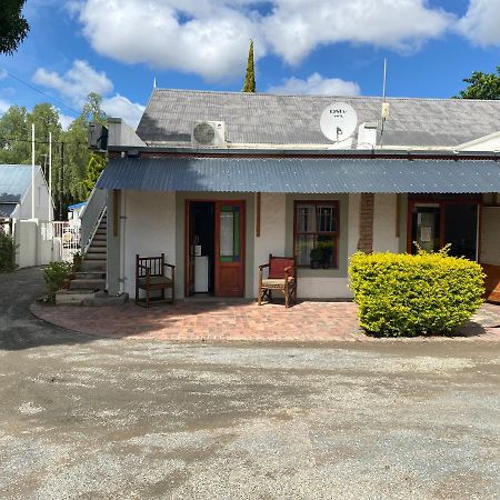 Leo Guest House Robertson Exterior foto